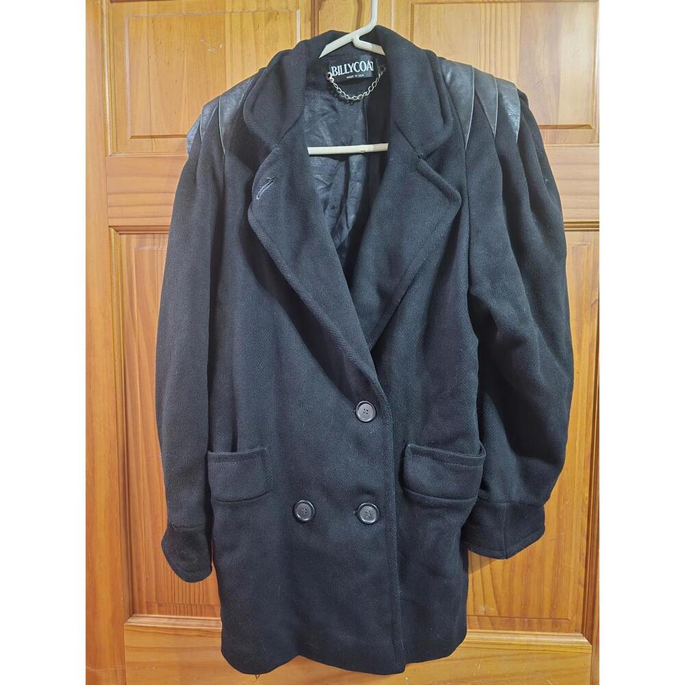 Mens BILLYCOAT 100% Wool Peacoat with leather Accented shoulders! SIZE M/L
